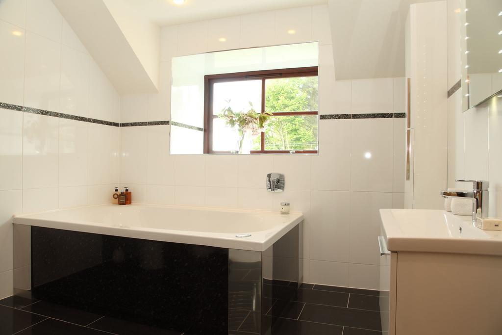 ピート・イン Hawkswood House And The Roundelヴィラ 部屋 写真